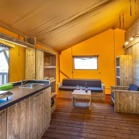 Luxury Glamping Palazzolo dello Stella